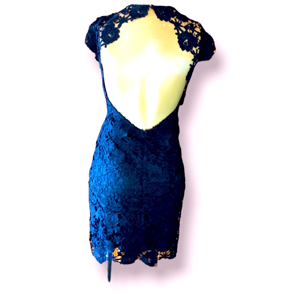 Lulus Backless Lace Dress
